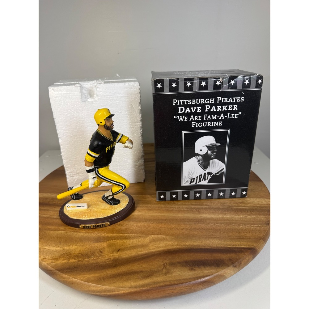 2004 Dave Parker‎ Figurine Pittsburgh Pirates "We Are Fam-A-Lee"